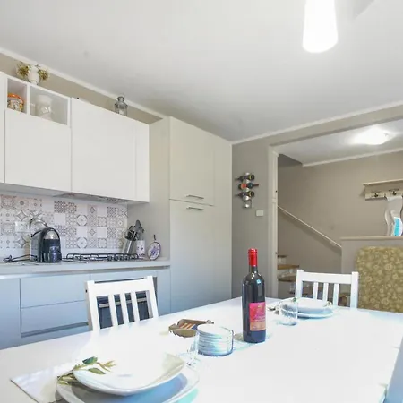 Apartamento Awesome In With Wifi Carro